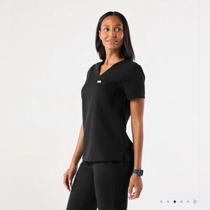 Figs Scrubs Selling As A Set Catarina top And Basic Livingston Scrub Pants